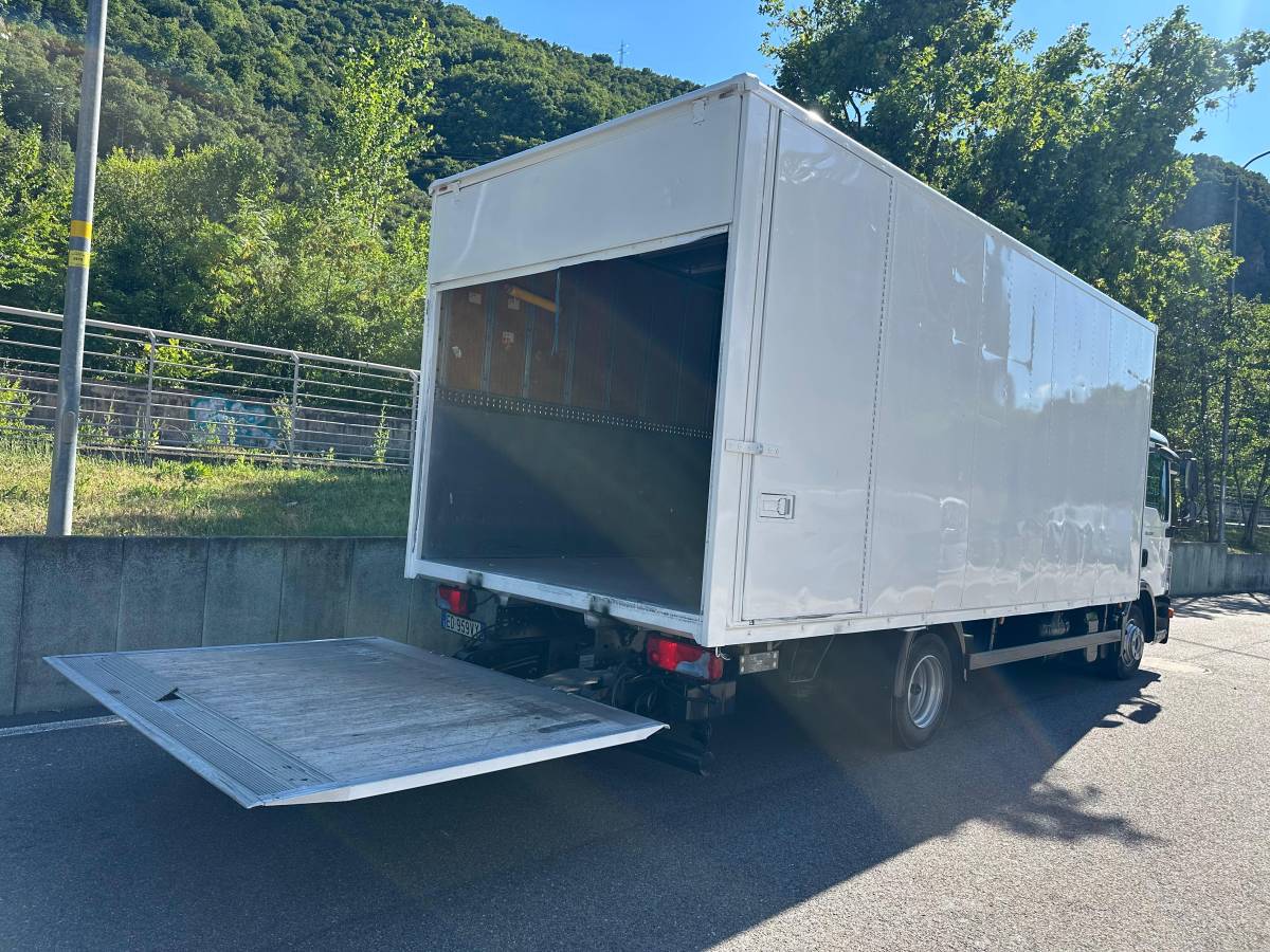 MAN TGL 8.180 (Euro 6 )SPONDA IDRAULICA