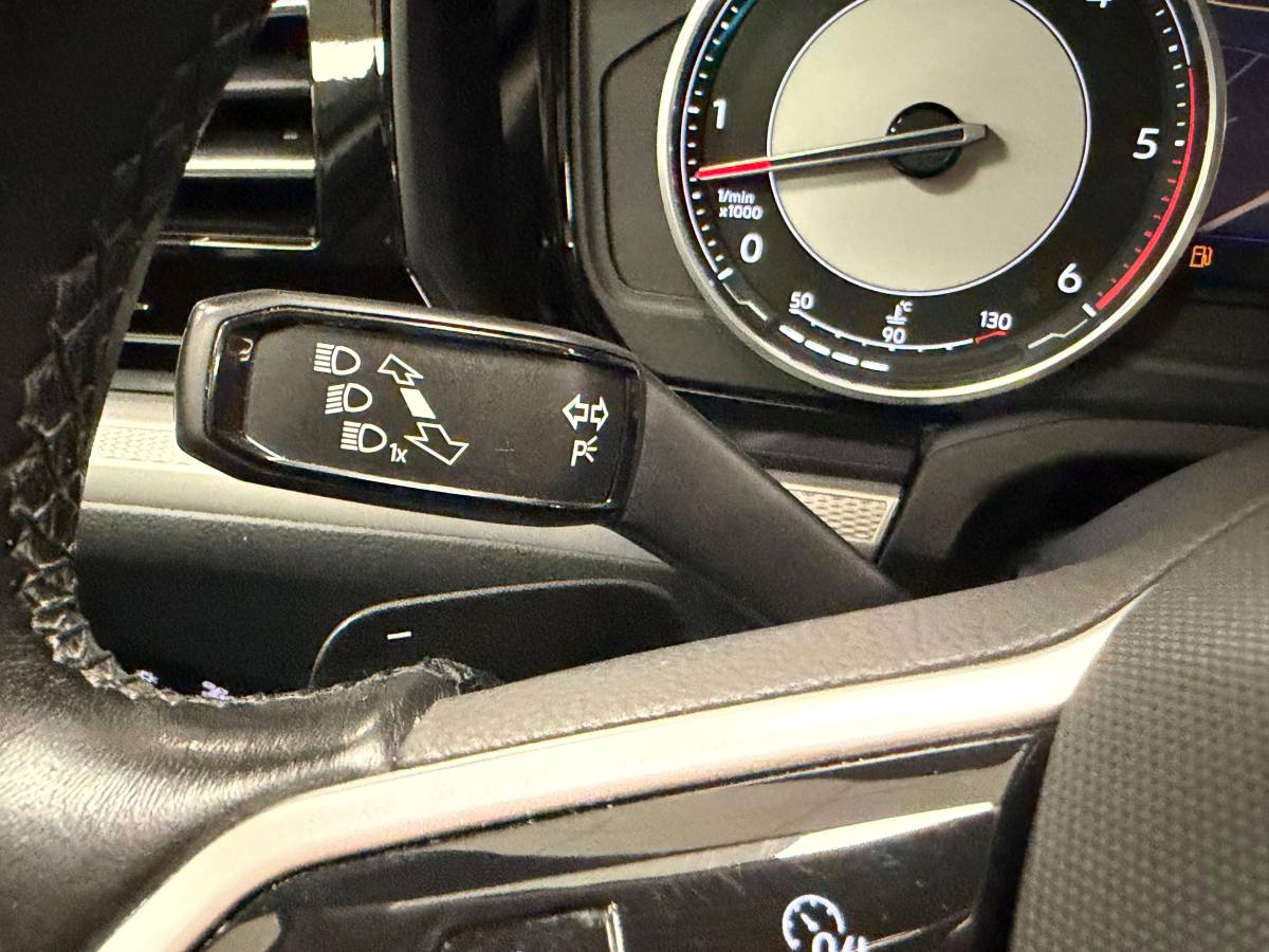 Volkswagen Touareg 3.0 231 cv 2021