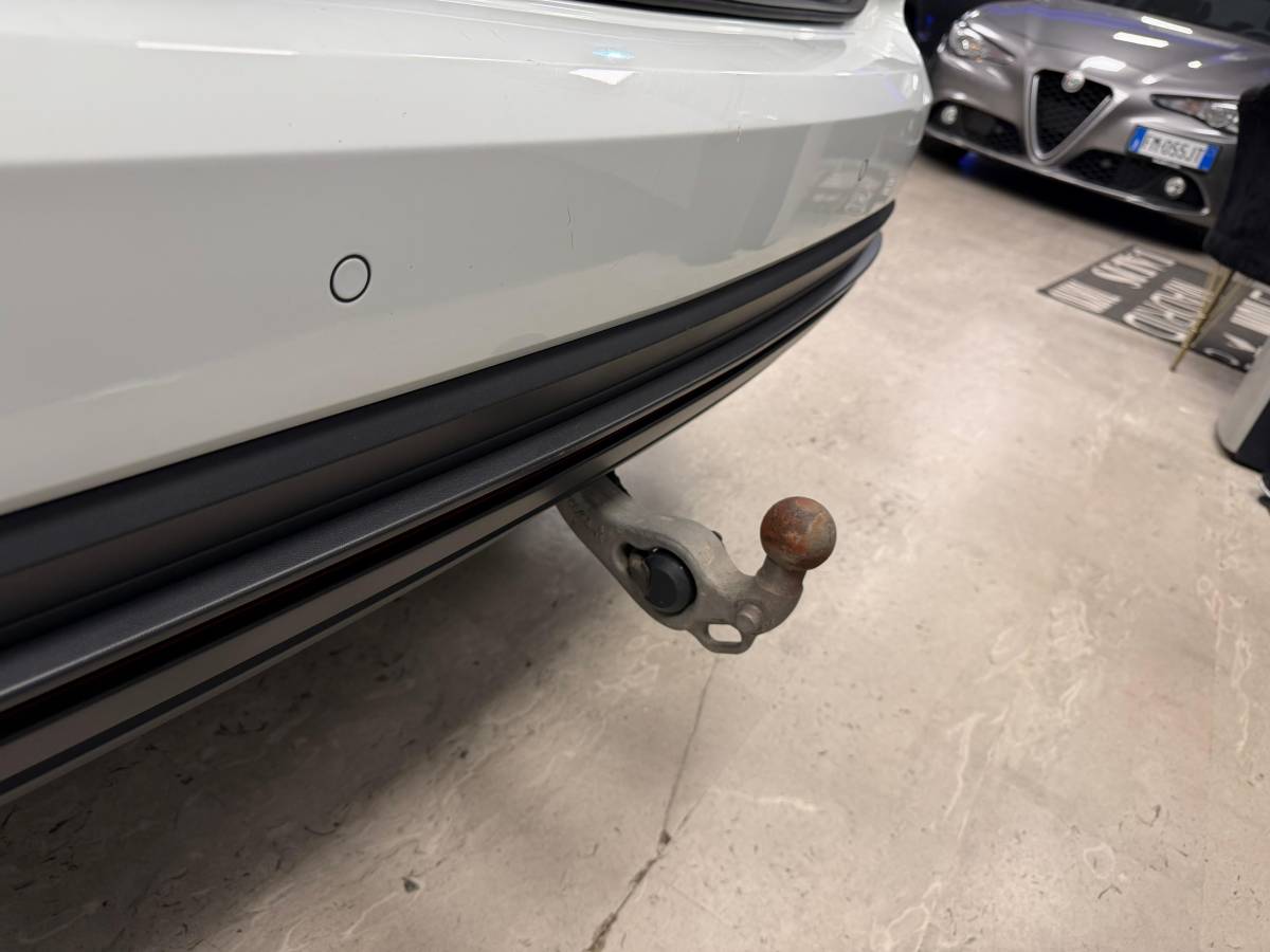 Volkswagen Touareg 3.0 231 cv 2021