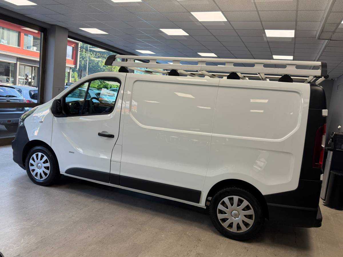 Opel vivaro 1.6 125 cv 3 posti 2016 euro 6B
